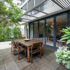 LEAFY INNER CITY APARTMENT / CAMPERDOWN