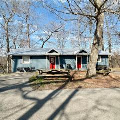 Cottage 14- Lees Ford Marina