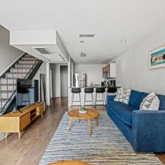 Littlefield Lofts, Hosted by Placemakr - 6th St