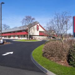 Red Roof Inn Enfield