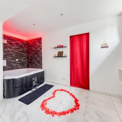 La belle Hirondelle - Love Room Jacuzzi