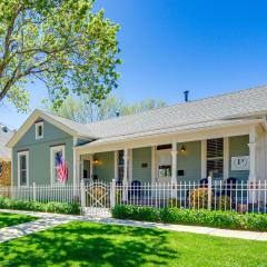 Walk to Courthouse Square Quiet Home with Porch