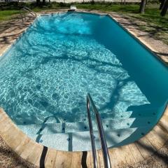 Hill Country House & Pool - Fiesta Texas Sea World