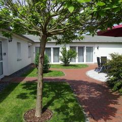 Moderne Ferienwohnung in Pudagla mit Grill, Garten und Terrasse