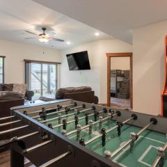3BR Walk-In Near Silver Dollar City - Game Room - Pool - FREE TICKETS INCLUDED - RR93A