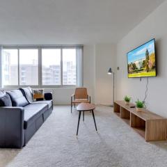 Fantastic 1 BR Apartment At Crystal City