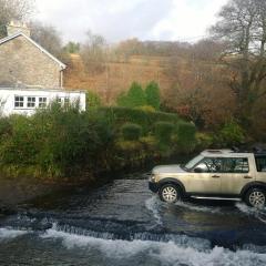 Newmill River Crossing Cottage