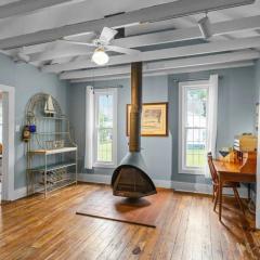 Scuttlebutt Nautical Cottage