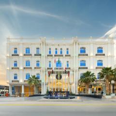 Luxury Night Hotel