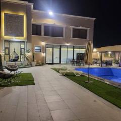 La Seema sea view chalet