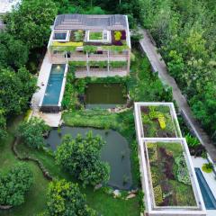 The Sinaba Orchard's Pondhouse
