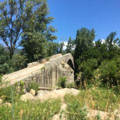 PROCHE du PONT GENOIS