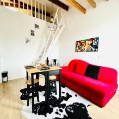 Joli appartement d'une chambre en mezzanine - PARIS