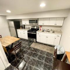 Close to Downtown - Free Parking