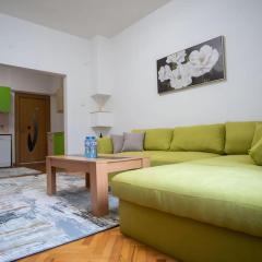 The Green Apartment in the heart of Old Sofia 1BDR