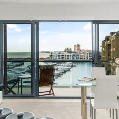 Marina Views Free Parking Beachside & Seaview
