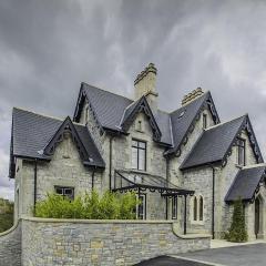 Cae Court Hotel