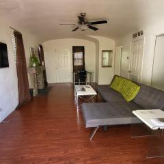 U1 - Entire 2 BR Pet Friendly APT in DT PHX with pkg