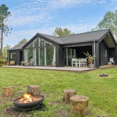 Gorgeous Home In Rødby With Wifi