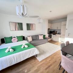 Funky Apartment near Central Station Free Parking