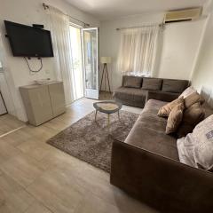 Large comfortable one bd apartment Becici-FREE PARKING