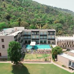 Baantalai Resort- Baba Balak Nath Shahtalai