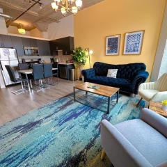 McCormick Place 3br-2ba luxury Family Heaven with optional parking for 8 guests