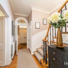 Fountainhall Luxury Townhouse, Aberdeen City Centre