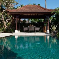 Sundara Oceanside Villa