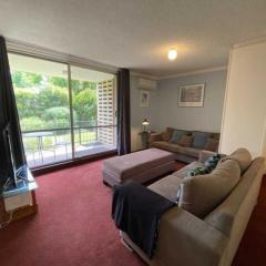Quiet 2BR Apartment with Garden views in Griffith - Hosted by CanStay