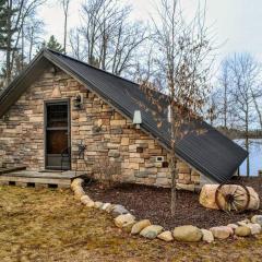 Mitten Lake Hideaway