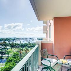 Coconut Grove Beauty 1 bedroom Bayview Condo with Free Parking