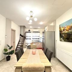 Tide & Tonic, stylish 1bd apartment Paleo Faliro