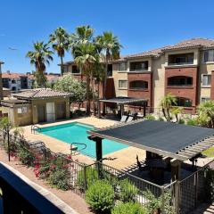 Gated Condo Heated Pool Spa Gym Near Zoo