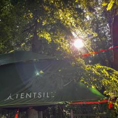 Baumzelt auf Bio-Bauernhof im Natur- und Sternenpark