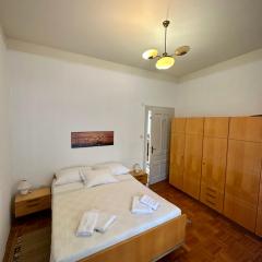 Retro Apartment 78m2
