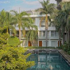 The Narayana Sanctuary - Luxe Poolside Suites by SALVUS