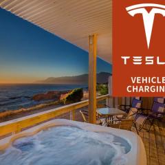 Stunning Oceanview Shelter Cove! Private Hot Tub! Oceanfront! Tesla EV station