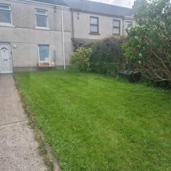 Lovely 3-Bed House in Kidwelly