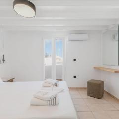 Ikade Mykonos Down Town
