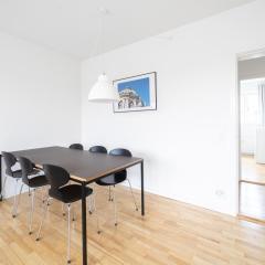 Nice 2-bed in Frederiksberg