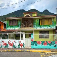 El Palacio Verde en Baños de Agua Santa