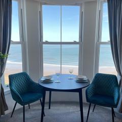 The Marlborough Sea View Holiday Apartments