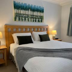 City Escape Mounts Bay - Free Parking & Wi-Fi