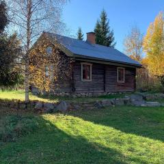 Log Cabin from 1820s with wood-heated sauna