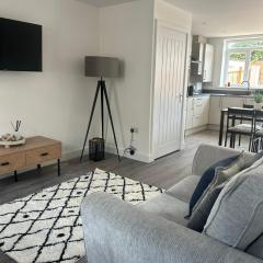 Free Parking! Comfy home in Barwell, Leicester -b-