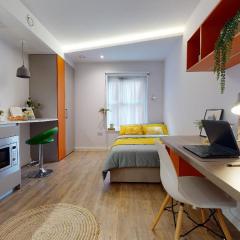 Student Only, Modern Studio with Kitchenette