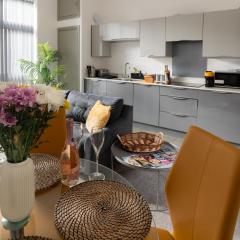 Modern, stylish Terraced apartment in the centre of Buxton