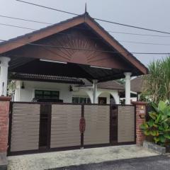 Homestay Ijok Bukit Badong