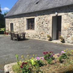 Tranquil Brittany Cottage with Free Wifi & Garden